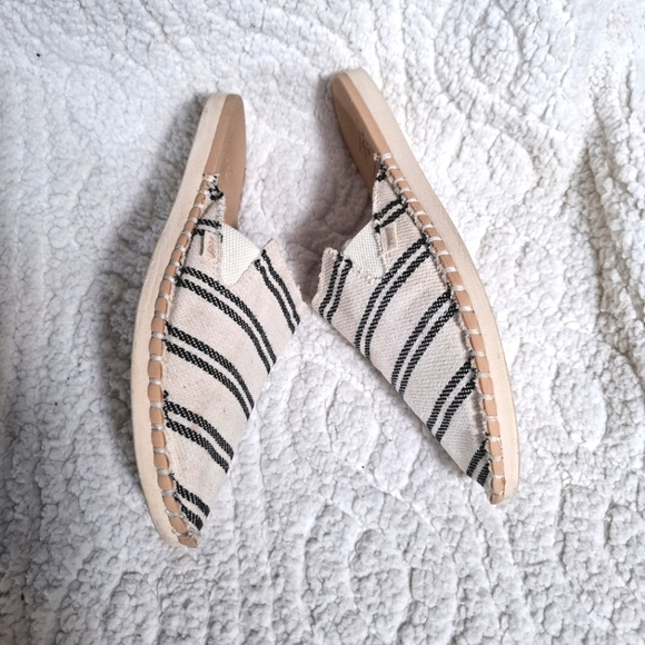 Reef slip on Striped sandals Women’s size 7.5 - Picture 8 of 9